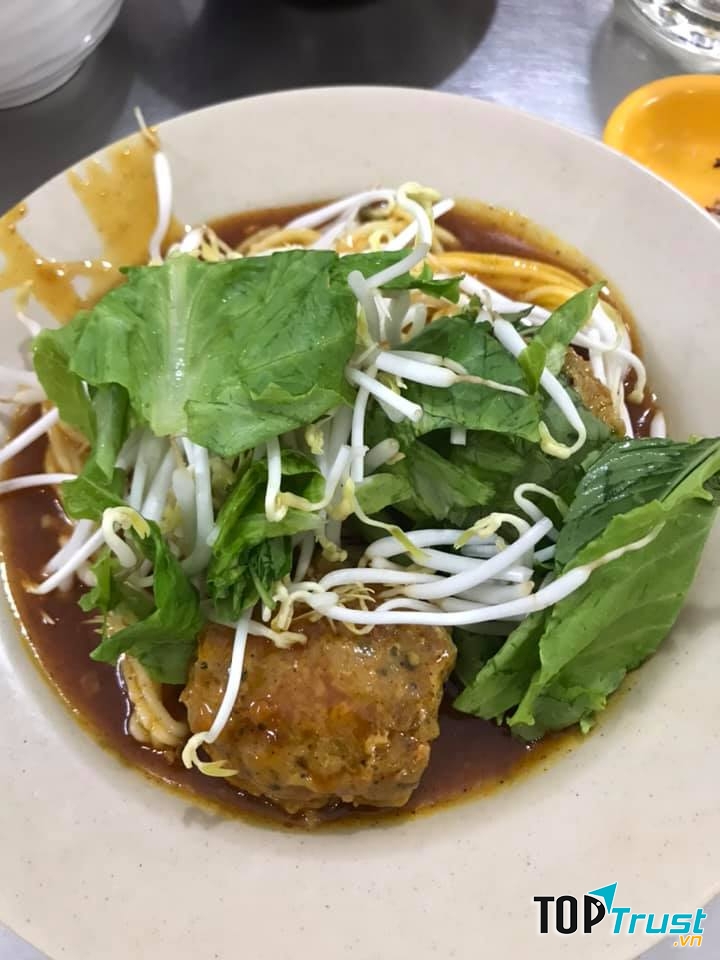 Bánh tầm cay xá xíu
