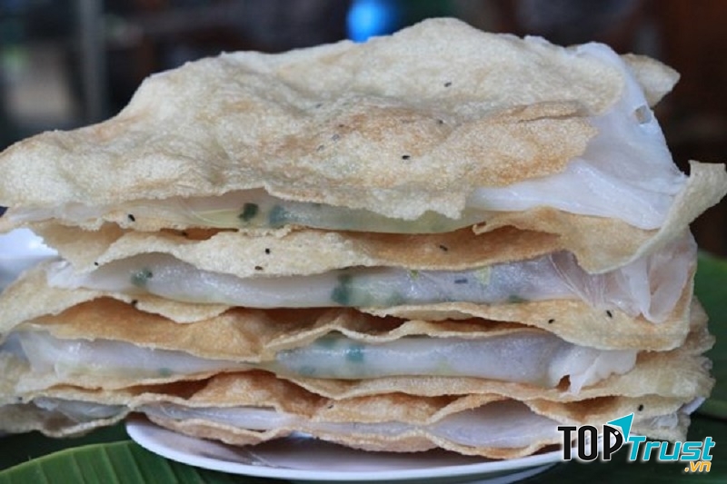 Bánh tráng đập - món ăn lạ miệng