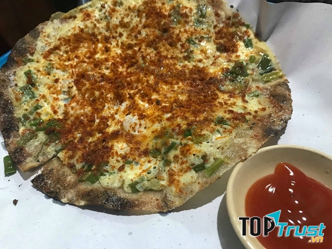 Bánh tráng nướng Bà Khùng