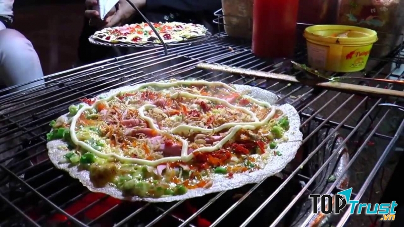 Bánh tráng nướng cô Phượng