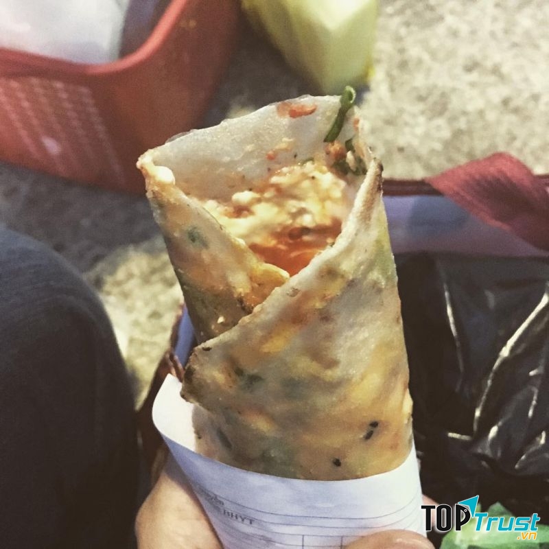 Bánh tráng nướng Đà Lạt – quán cô Phượng