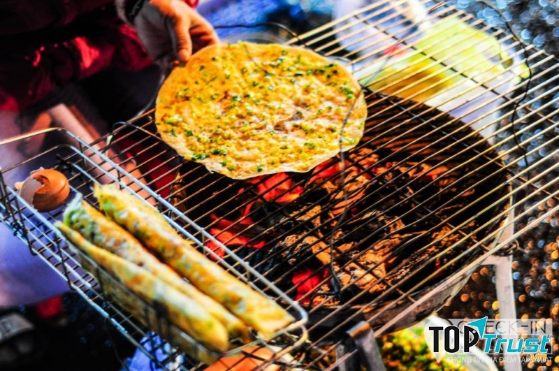 Bánh tráng nướng dì Đinh