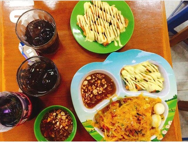 Bánh Tráng Trộn & Cuốn đường Nguyễn Kim