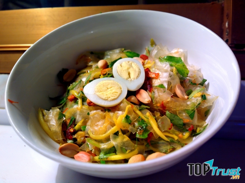 Bánh tráng chú Viên