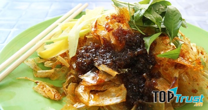 Bánh tráng trộn Cô Hưng