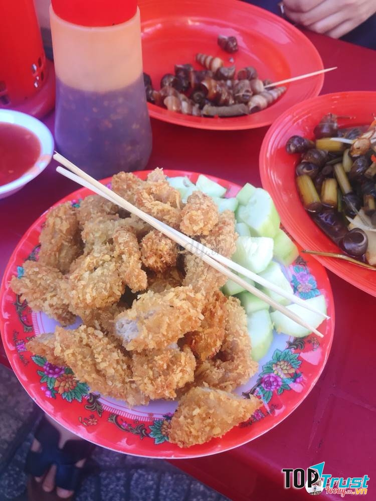 Bánh tráng trộn Cô Tưởng