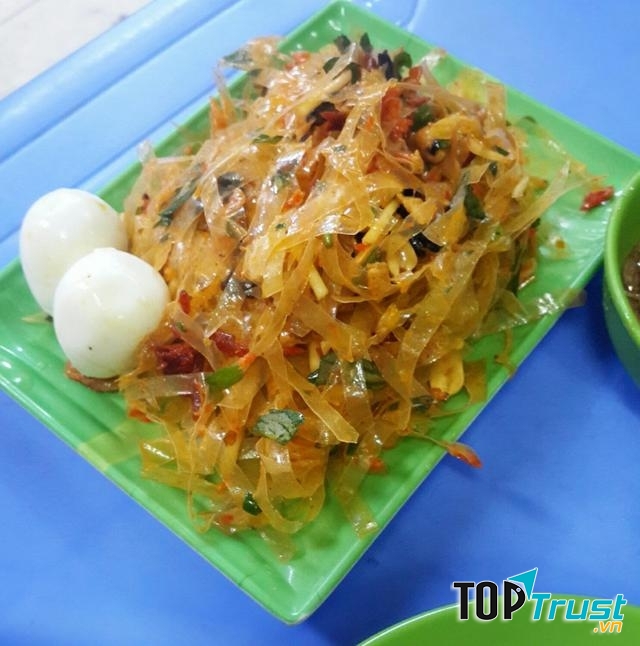 Món bánh tráng trộn