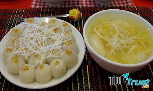 Mùi vị bánh trôi Ninh Bình khiến du khách không thể nào quên.