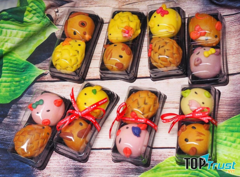 Bánh trung thu lợn màu sắc handmade - Diệu An