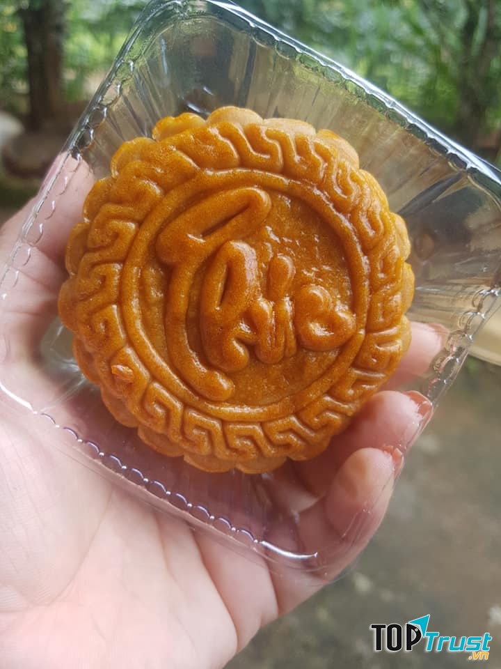 Bánh Trung thu – Phượng Lê