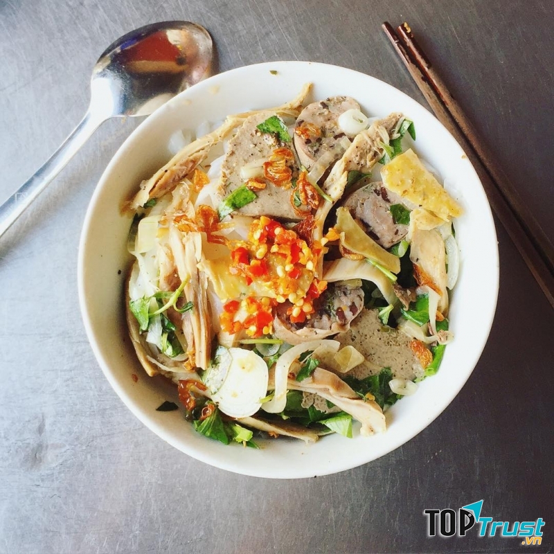 Bánh ướt lòng gà