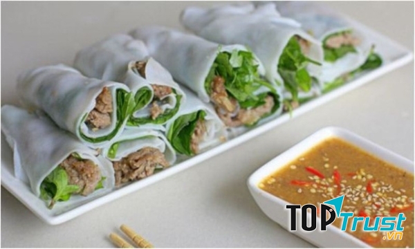 Bánh Ướt Thịt Nướng Huyền Anh
