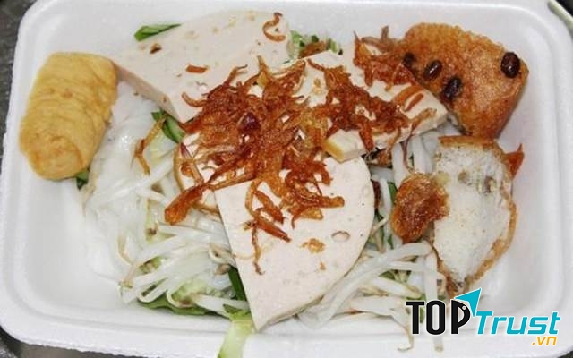 Bánh Ướt Thịt Nướng Huyền Anh