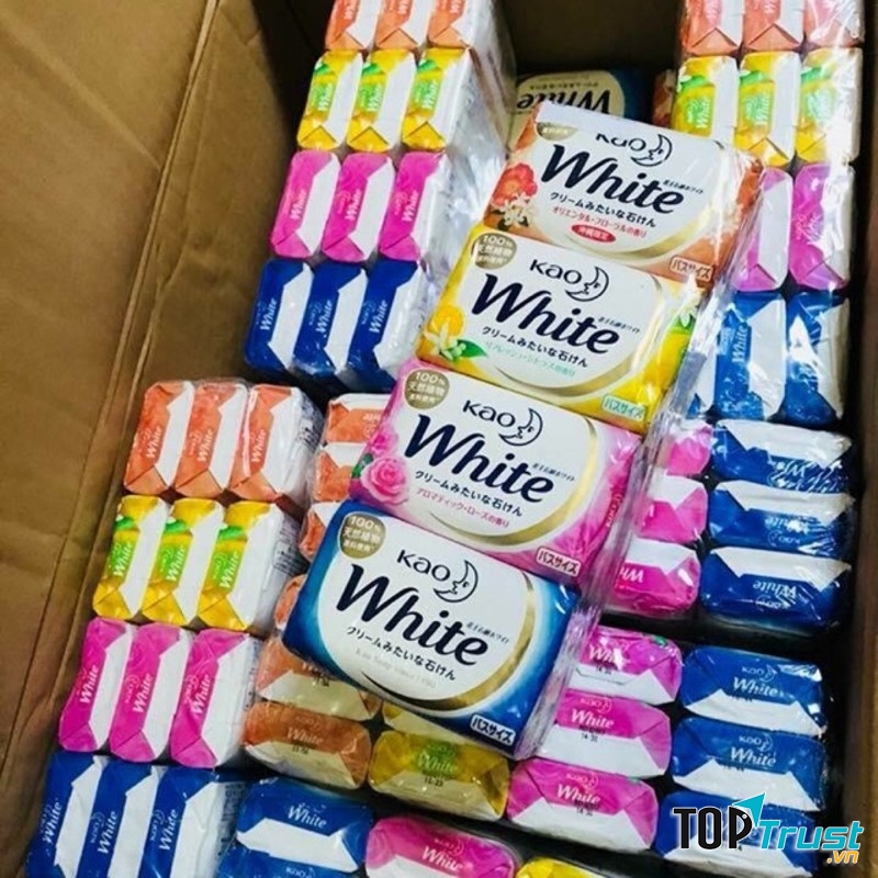Bánh xà phòng tắm trắng da KAO White Nhật Bản