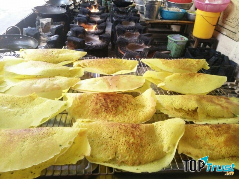 Bánh Xèo Bánh Khọt Bà Tám
