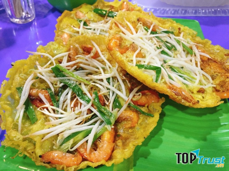 Bánh xèo tôm Bình Định