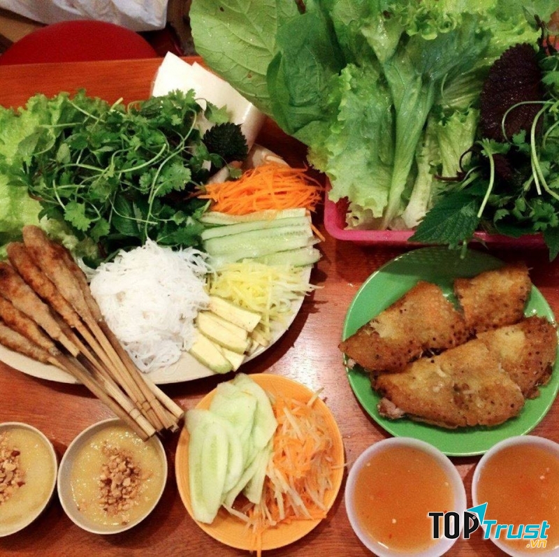 Bánh Xèo Nem Lụi - 91 Bế Văn Đàn, Hà Đông