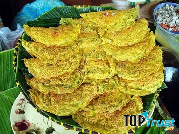 Hoa văn độc đáo của bánh xèo Quảng Hòa