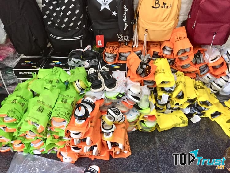 Shop giày trẻ em Bảo Đan