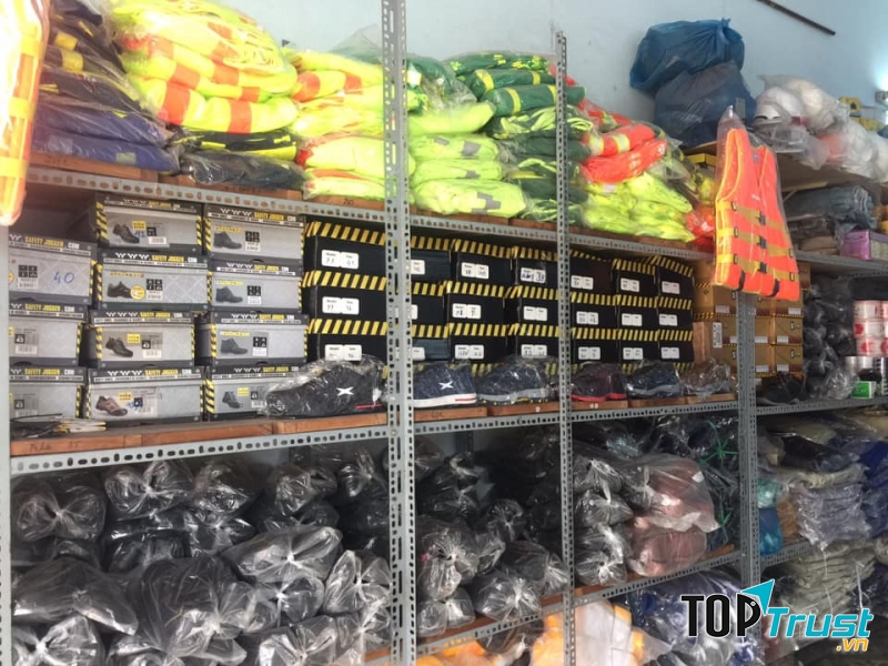 Bảo hộ lao động Lâm Vương