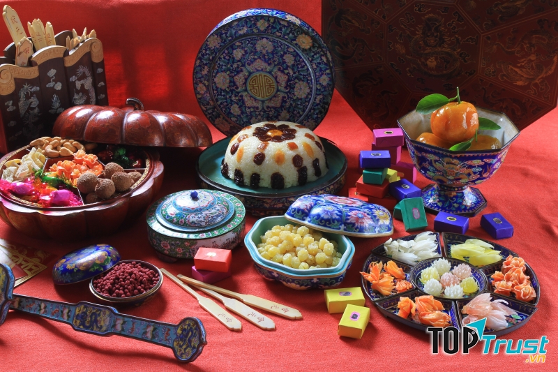 Xuân sum vầy đầy ắp yêu thương, trao nhau nhưng điều ngọt ngào nhất.