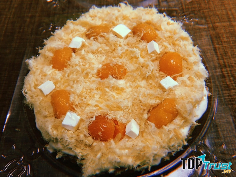 Bánh thơm ngon, ăn tới đâu là nghiện tới đấy.