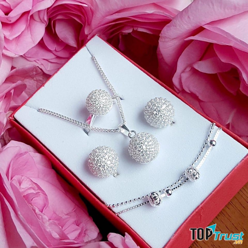 Bảo Ngọc Jewelry