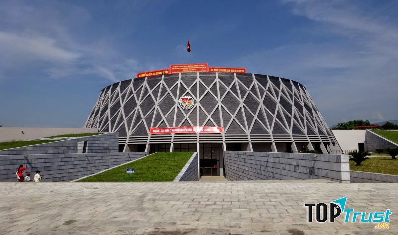 Bảo tàng chiến thắng Điện Biên