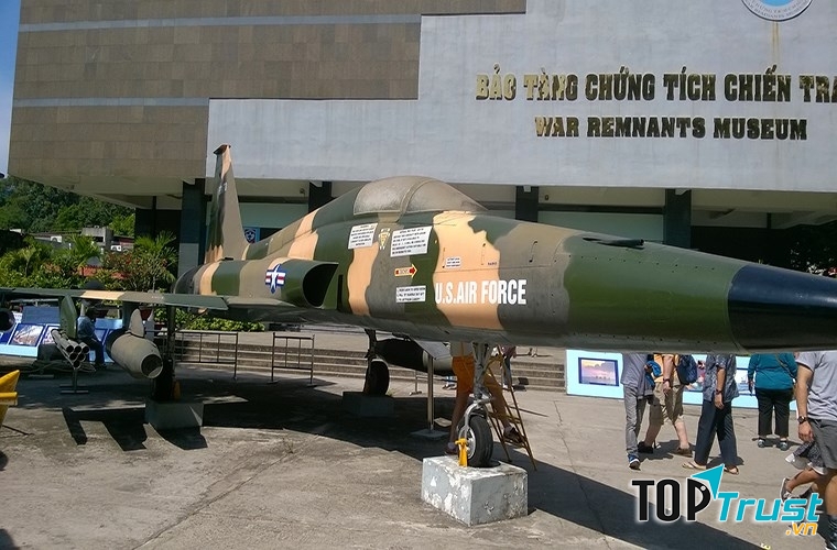 Bảo tàng Chứng tích chiến tranh TP HCM
