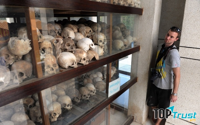 Bảo tàng diệt chủng Tuol Sleng