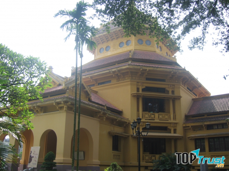 Bảo tàng Lịch sử Việt Nam