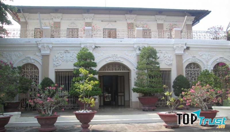 Bảo tàng Long An