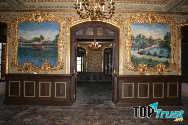 Bảo tàng mĩ thuật cung đình Huế