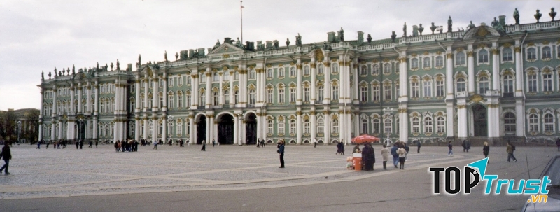 Toàn cảnh bảo tàng Hermitage