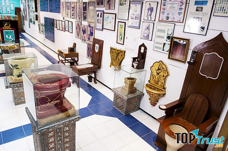 Bảo tàng toilet