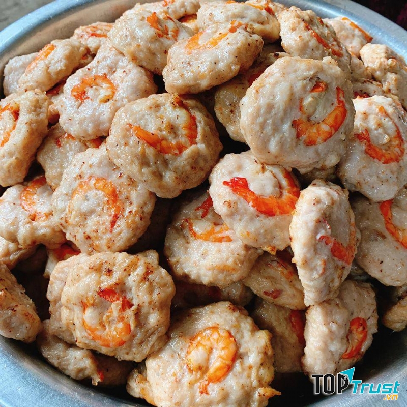 Quán chả bề bề Bảo Uyên