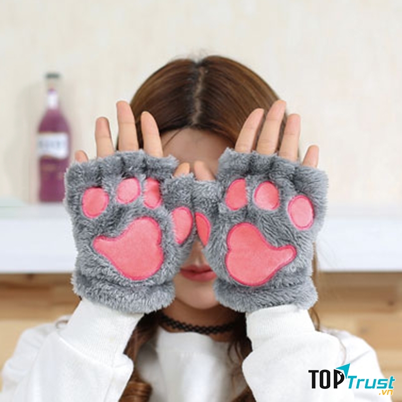 Bảo vệ đôi tay cẩn thận