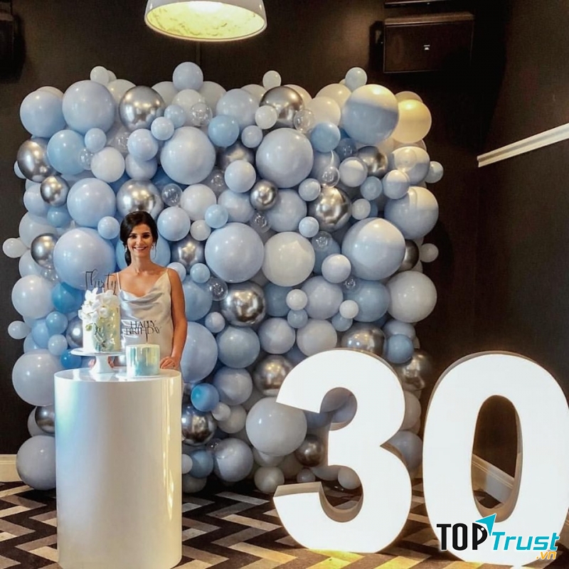 Với sự lắng nghe và học hỏi không ngừng nghỉ, Bắp Décor mong muốn mang đến dịch vụ trang trí tiệc sinh nhật chất lượng và ý nghĩa nhất cho mọi khách hàng