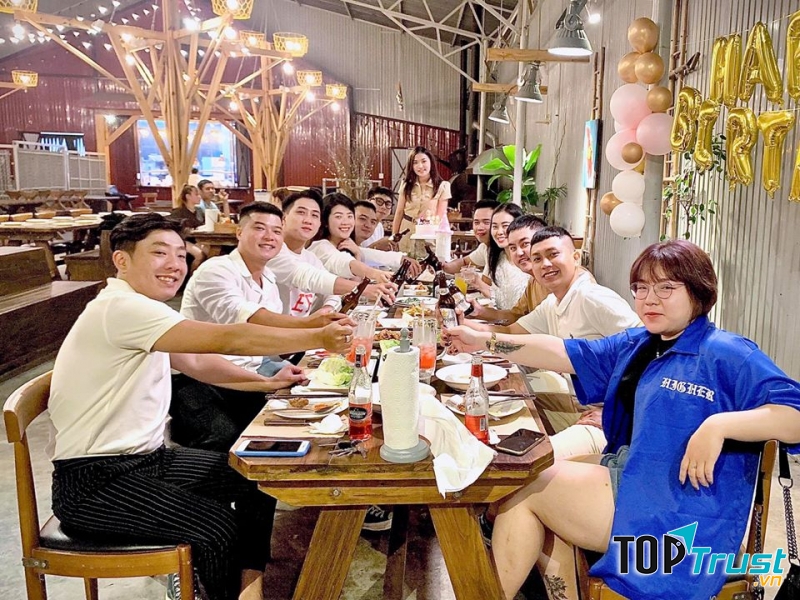 Barn House BBQ and BEER