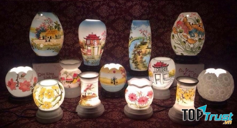 Bật đèn tỏa ra mùi thơm