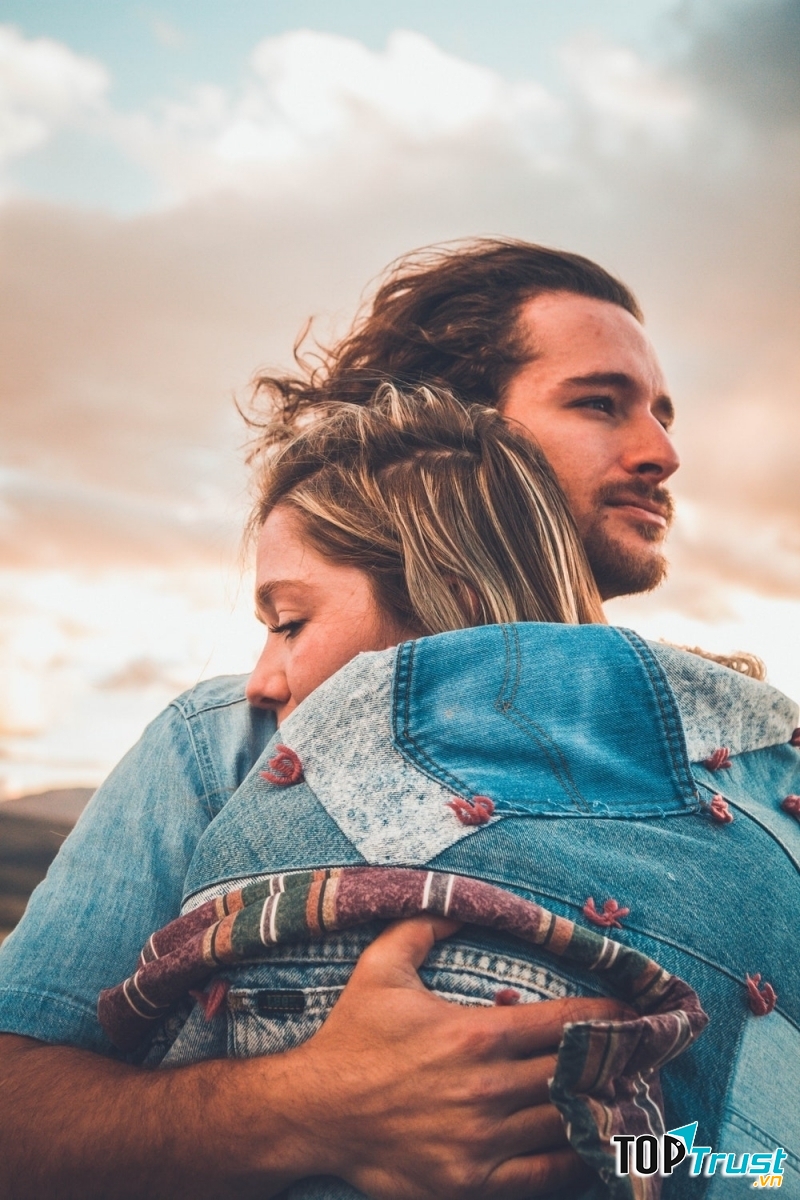 Tình yêu là sự thỏa hiệp của hai trái tim đồng điệu