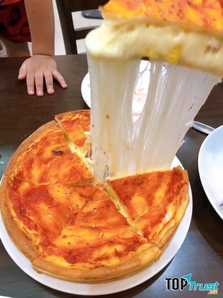 Bầu Pizza Hoà Bình
