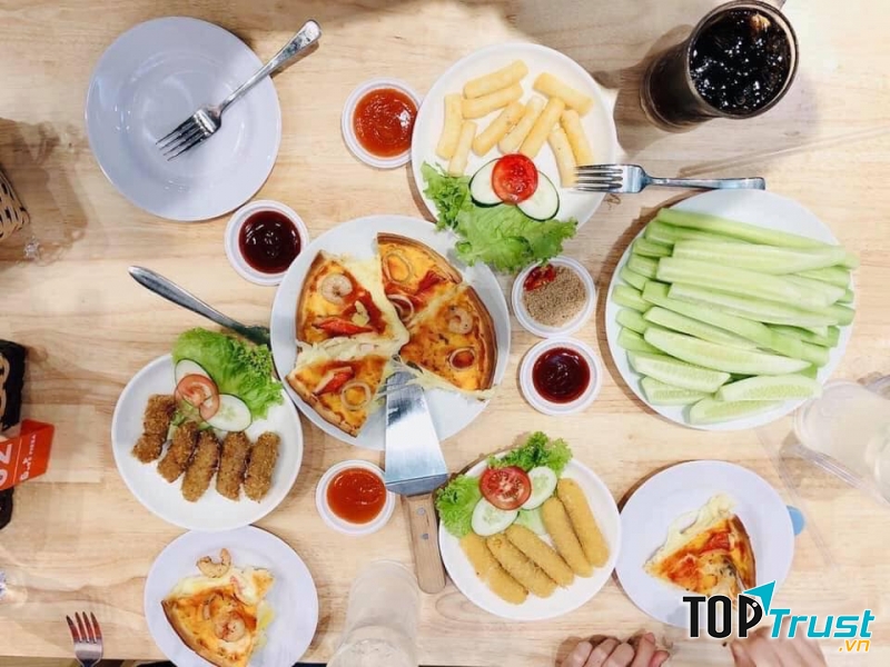 Bầu Pizza Hoà Bình