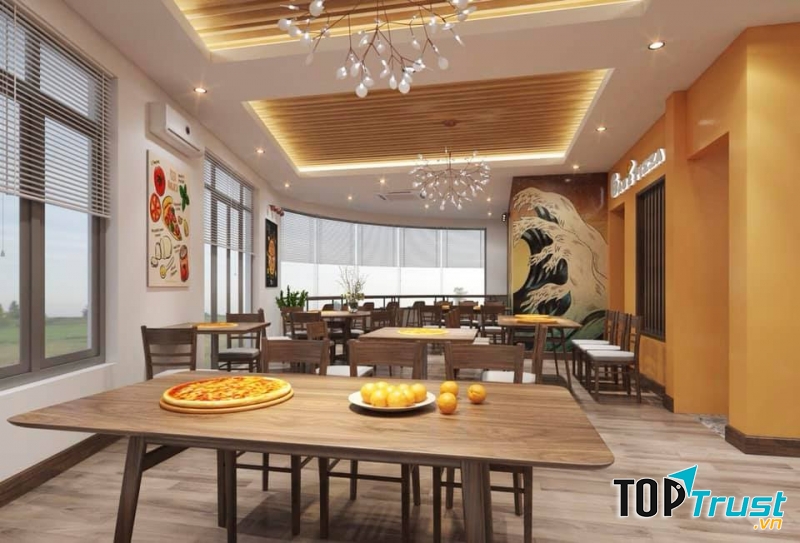 Không gian của Bầu Pizza Thái Bình rất đẹp