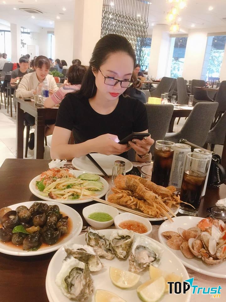 Bay Buffet