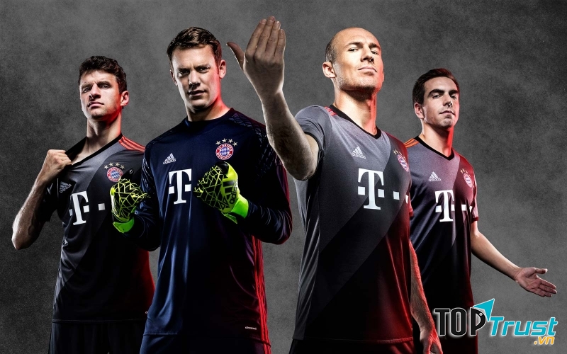 Áo sân khách của Bayern