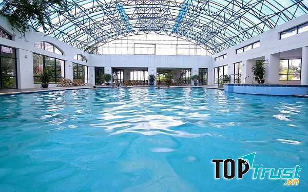 Bể bơi bốn mùa Hapulico có quy mô rộng lớn