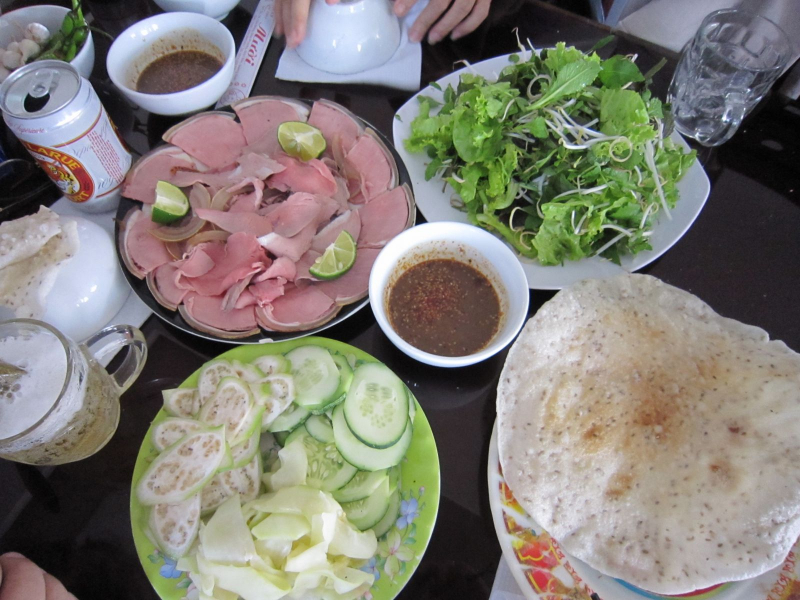 Bê Thui Cầu Mống
