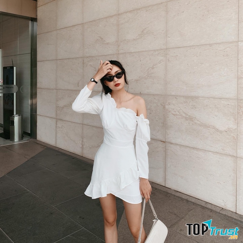 Đồ chủ yếu size nhỏ, phù hợp với những nàng mi nhon