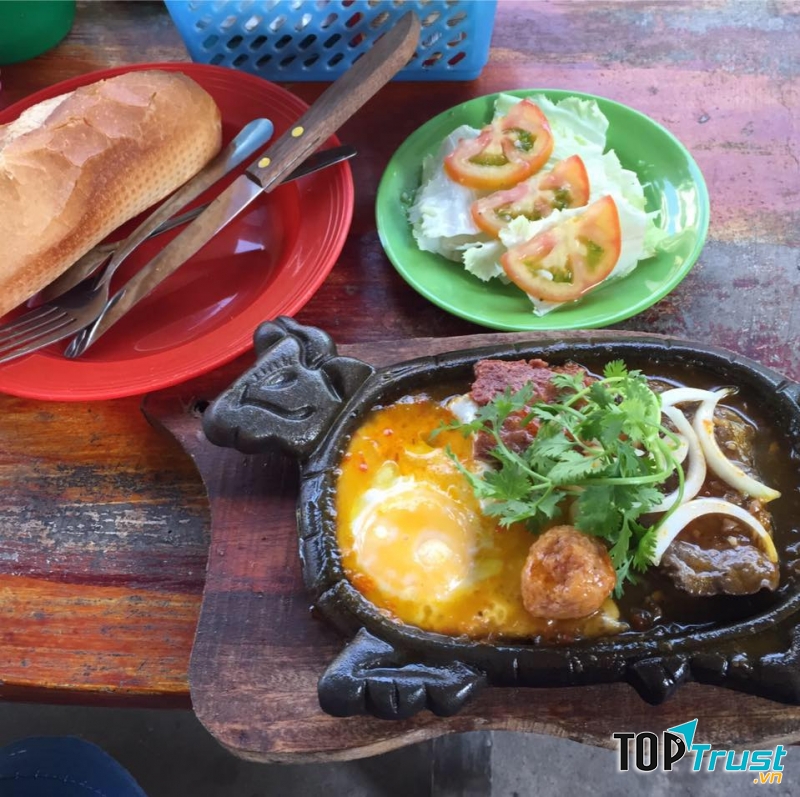 Phần beefsteak thơm ngon tại đây